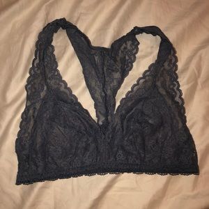 VS LACE BRALETTE
